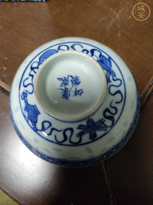 古玩瓷器青花玲瓏瓷蓋碗真品鑒賞圖