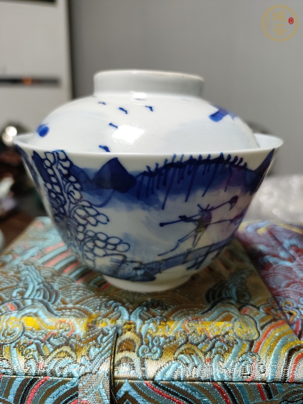 古玩陶瓷青花蓋碗真品鑒賞圖