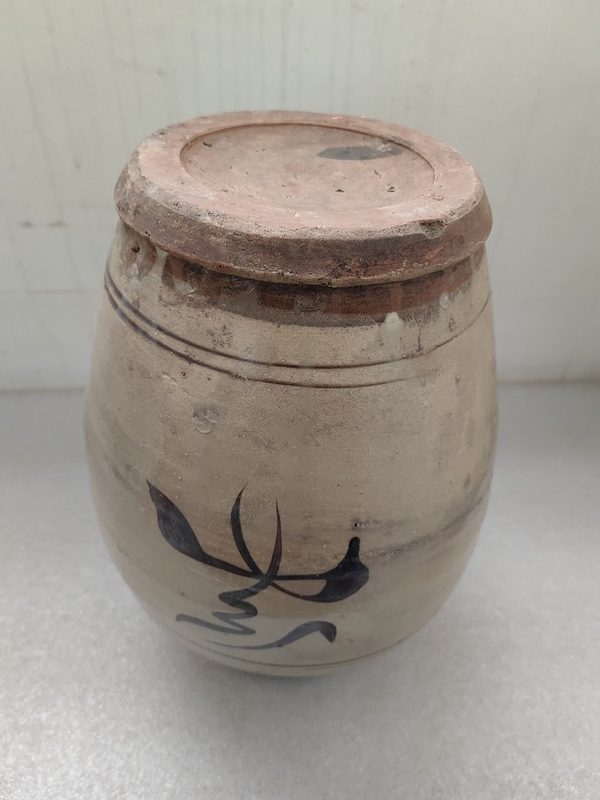 古玩陶瓷磁州窯白地黑花四系罐拍賣,當(dāng)前價(jià)格680元