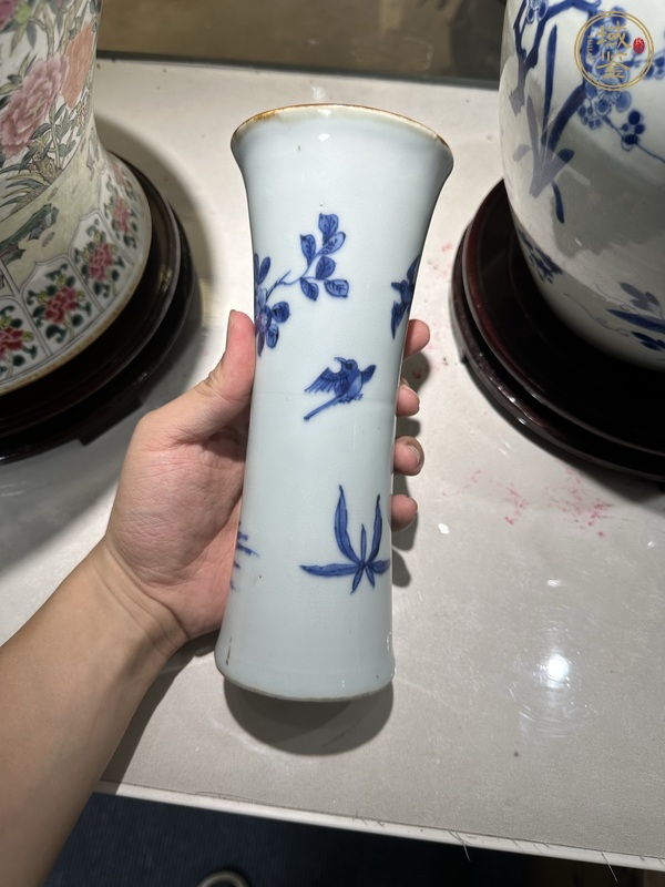 古玩陶瓷青花花觚真品鑒賞圖