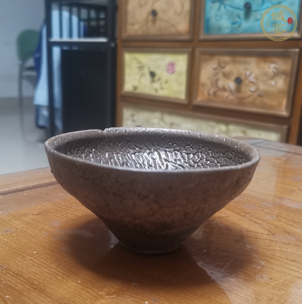 古玩陶瓷建窯龜背紋茶盞真品鑒賞圖