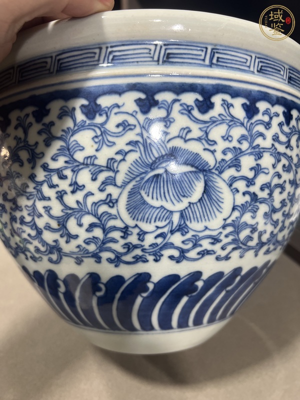 古玩陶瓷淡描青花卷缸真品鑒賞圖