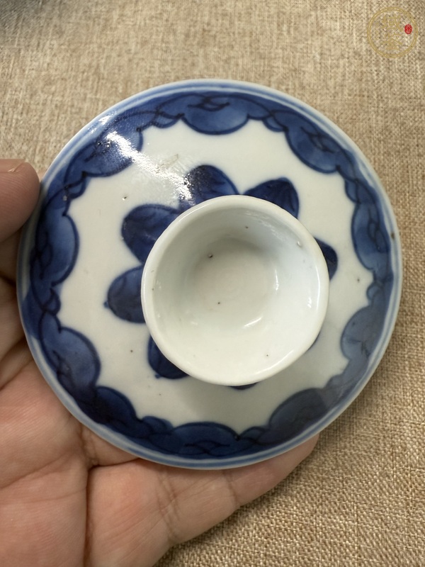 古玩陶瓷青花蓋杯真品鑒賞圖