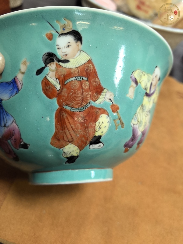 古玩陶瓷粉彩碗真品鑒賞圖