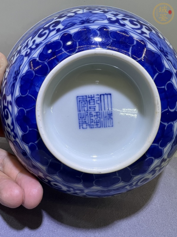 古玩陶瓷青花牽?；y碗真品鑒賞圖