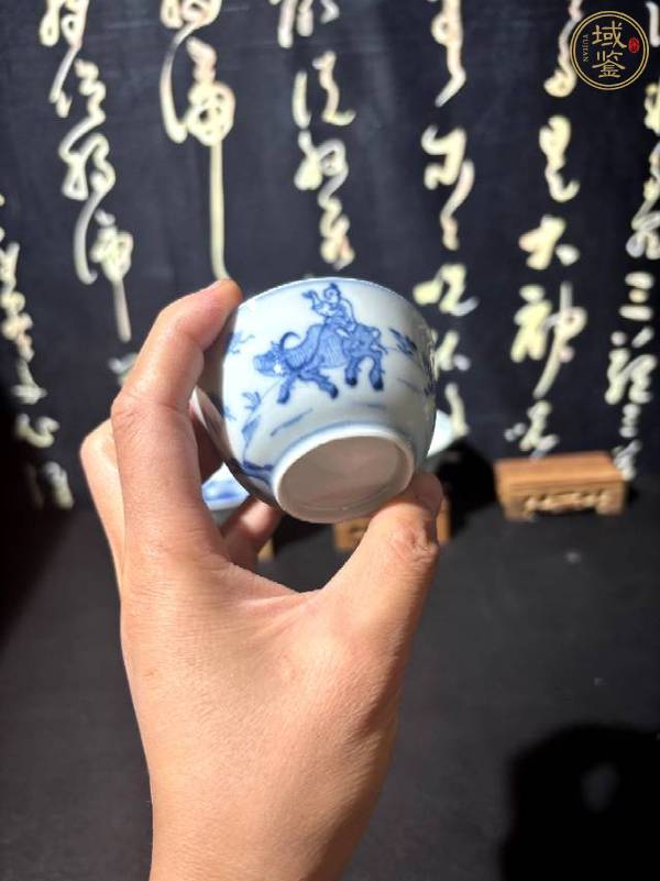 古玩陶瓷青花牧牛圖杯真品鑒賞圖