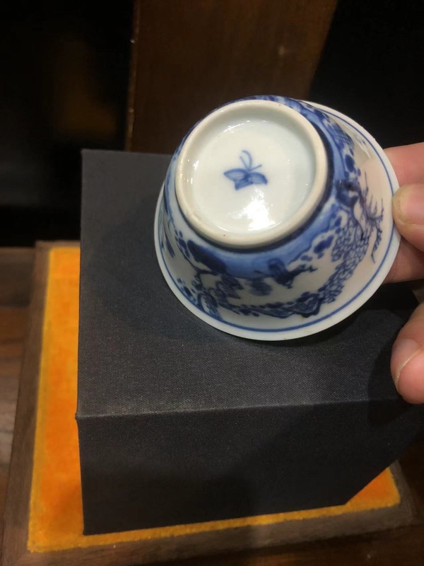 古玩陶瓷（精品品茗杯）清·康熙·訪友圖·青花品茗杯拍賣，當(dāng)前價(jià)格1106元