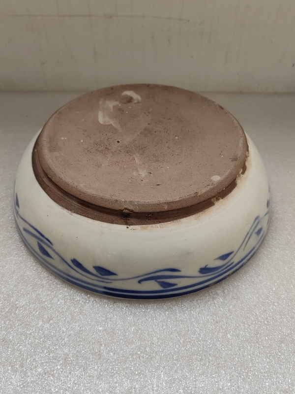 古玩陶瓷青花魚藻紋淺碗拍賣,當前價格450元