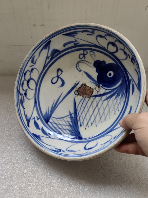 古玩陶瓷青花魚藻紋淺碗拍賣,當前價格450元