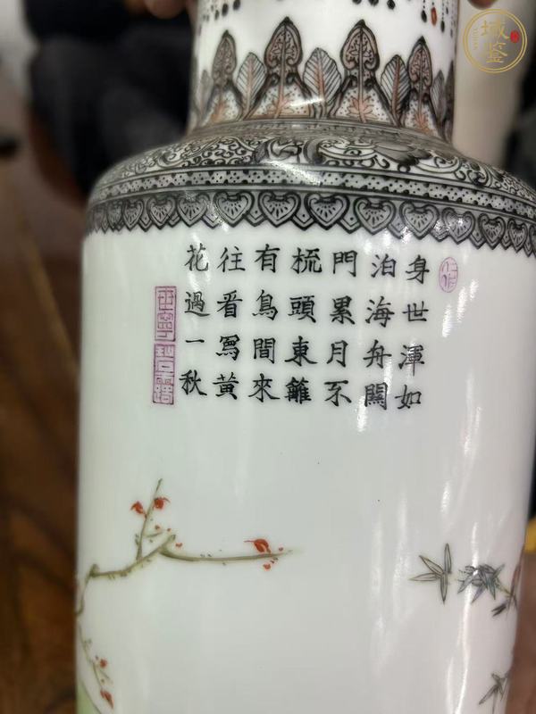 古玩陶瓷粉彩花鳥紋棒槌瓶真品鑒賞圖