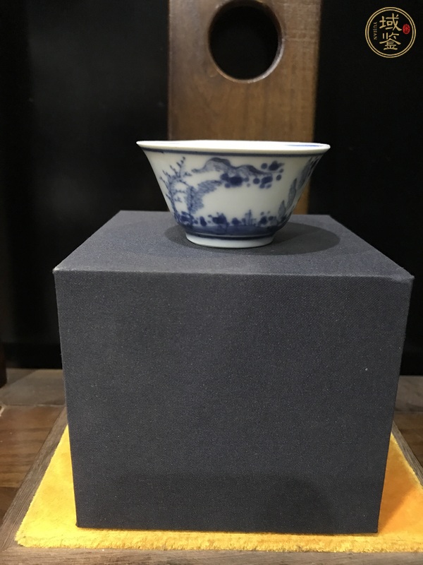 古玩陶瓷青花杯真品鑒賞圖