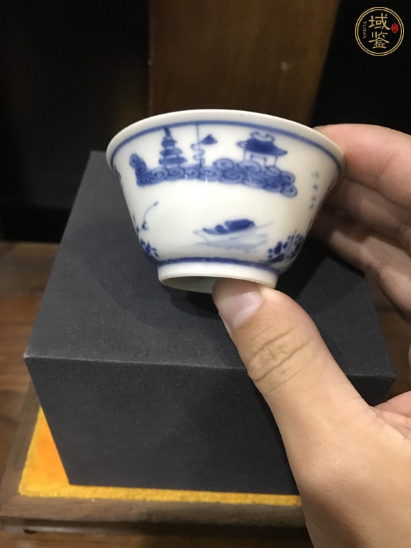 古玩陶瓷青花杯真品鑒賞圖