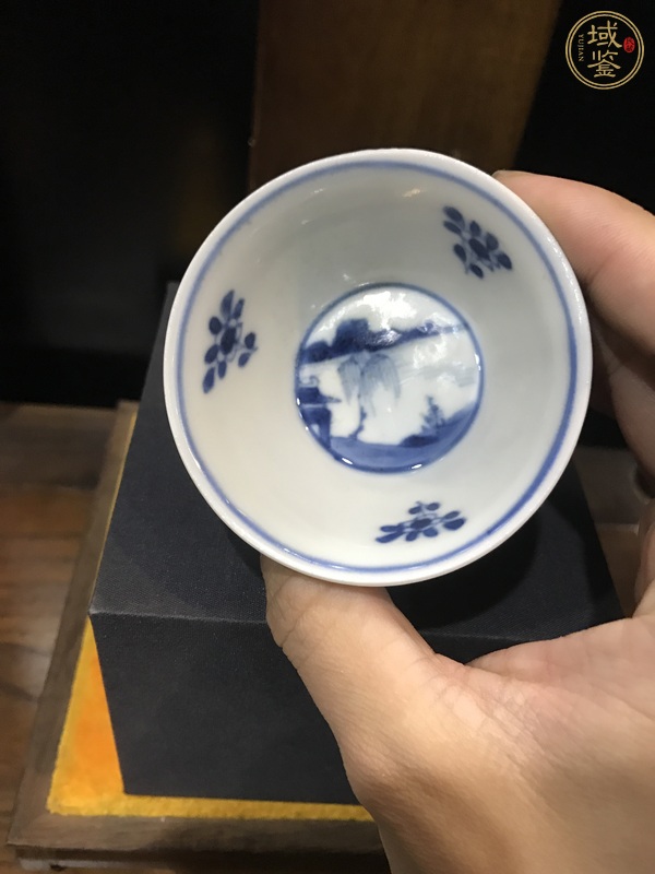 古玩陶瓷青花杯真品鑒賞圖