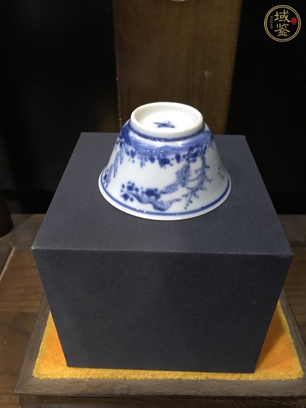 古玩陶瓷青花杯真品鑒賞圖