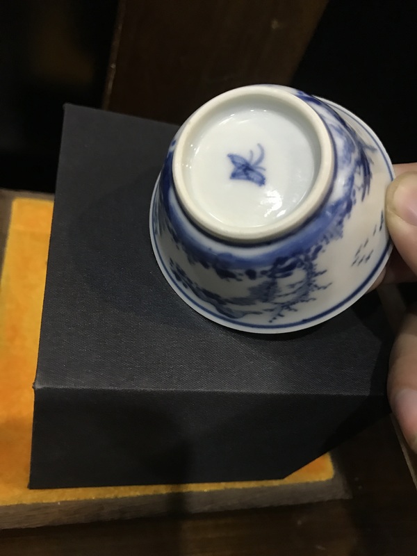 古玩陶瓷（精品品茗杯）清·康熙·訪友圖·青花品茗杯拍賣(mài)，當(dāng)前價(jià)格1106元