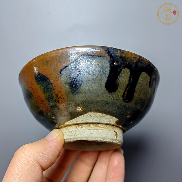 古玩陶瓷磁州窯窯變黑釉茶碗真品鑒賞圖