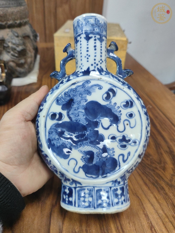 古玩陶瓷清光緒 青花太獅少獅抱月瓶真品鑒賞圖