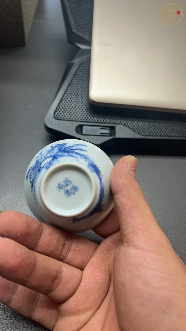 古玩陶瓷青花山水紋杯真品鑒賞圖