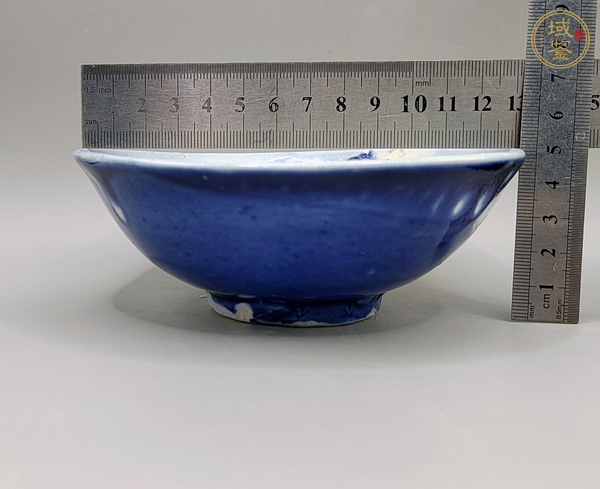 古玩陶瓷藍(lán)釉茶碗真品鑒賞圖