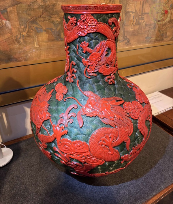 古玩雜項(xiàng)天球瓶真品鑒賞圖