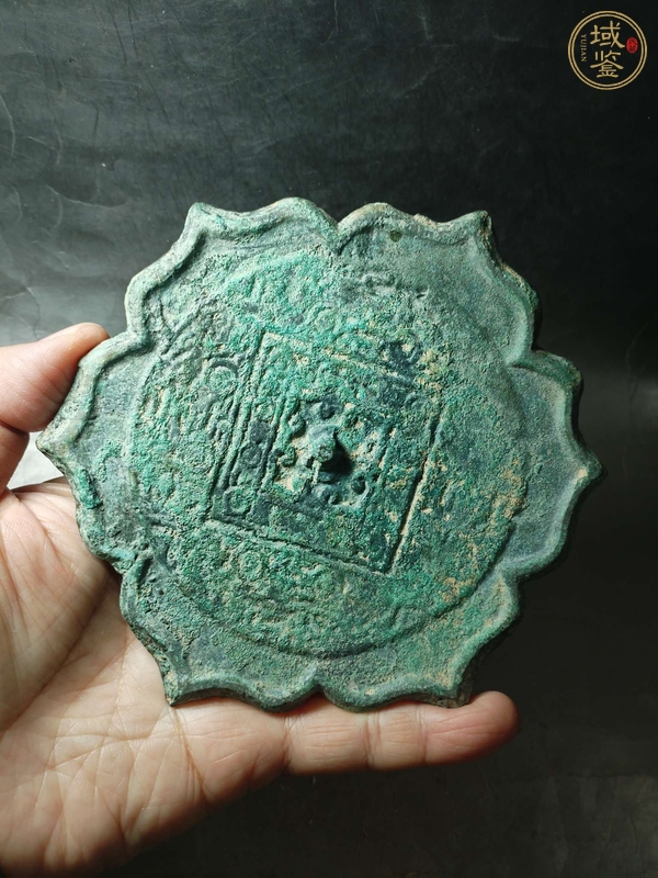 古玩銅器青銅葵口鏡真品鑒賞圖