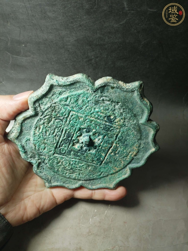 古玩銅器青銅葵口鏡真品鑒賞圖