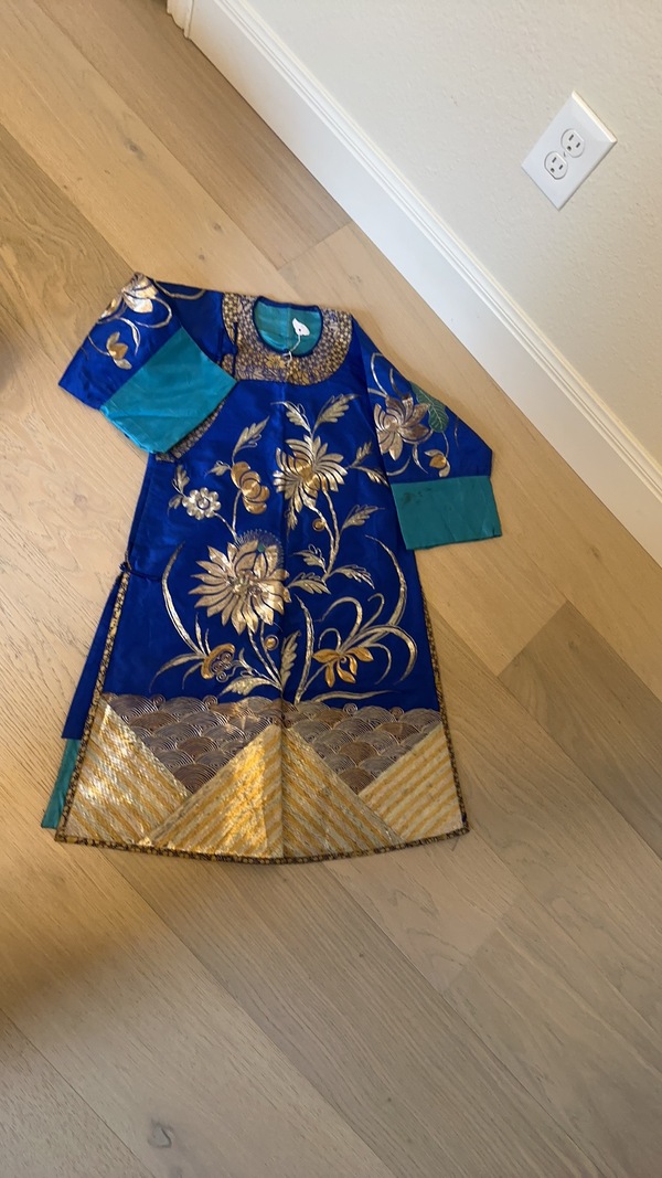 古玩雜項刺繡吉服拍賣,當前價格7800元