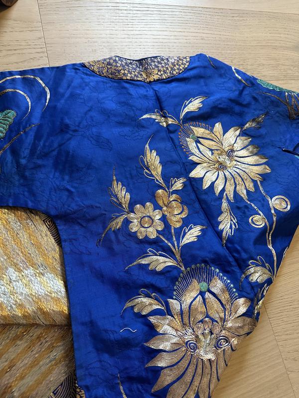 古玩雜項刺繡吉服拍賣,當前價格7800元