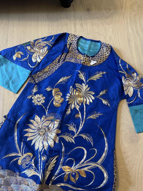 古玩雜項刺繡吉服拍賣,當前價格7800元