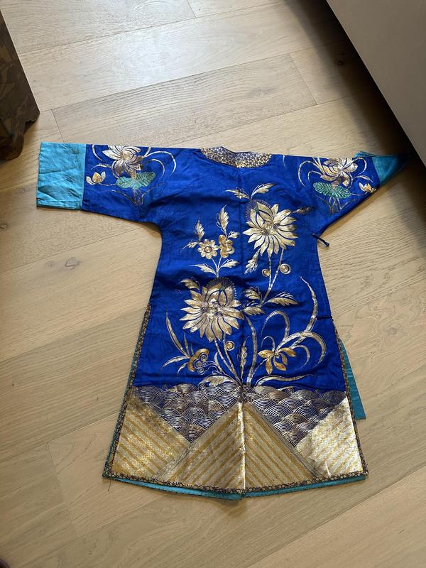 古玩雜項刺繡吉服拍賣,當前價格7800元