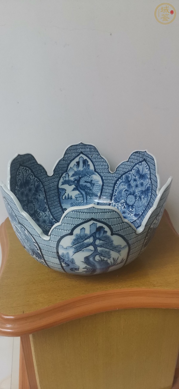 古玩陶瓷青花花口碗真品鑒賞圖