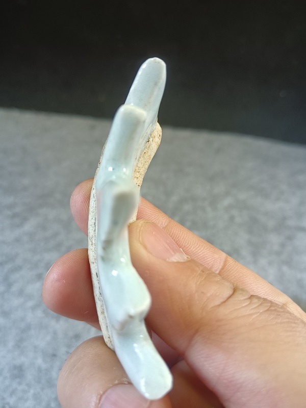 古玩陶瓷（全品）清中期豆青釉文房筆架山拍賣，當前價格298元