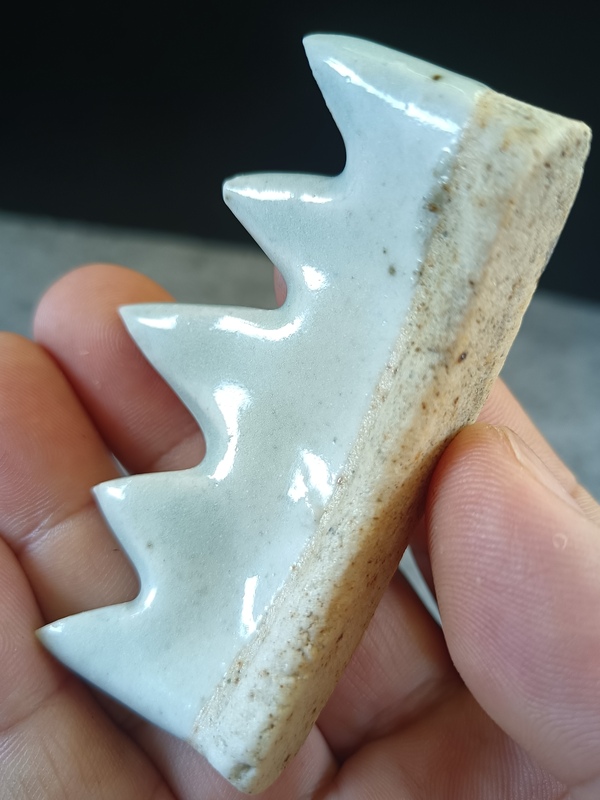 古玩陶瓷（全品）清中期豆青釉文房筆架山拍賣，當前價格298元