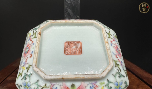 古玩陶瓷粉彩蓋盒真品鑒賞圖