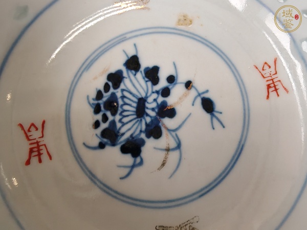 古玩陶瓷青花加彩花卉紋玲瓏瓷茶碗真品鑒賞圖