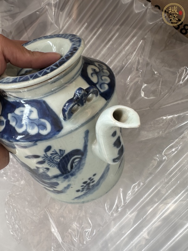 古玩陶瓷青花人物故事紋茶壺真品鑒賞圖