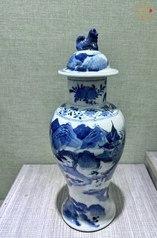 古玩陶瓷青花蓋瓶真品鑒賞圖