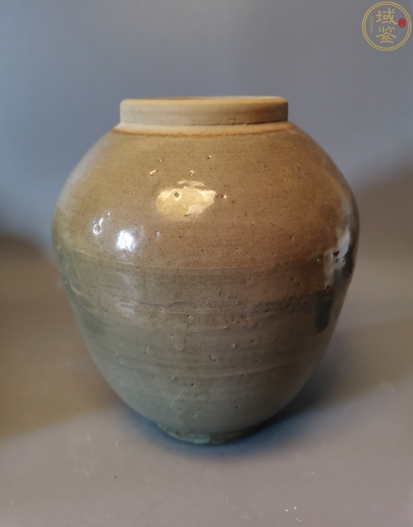 古玩陶瓷元明時期龍泉青瓷茶葉罐拍賣,當前價格690元