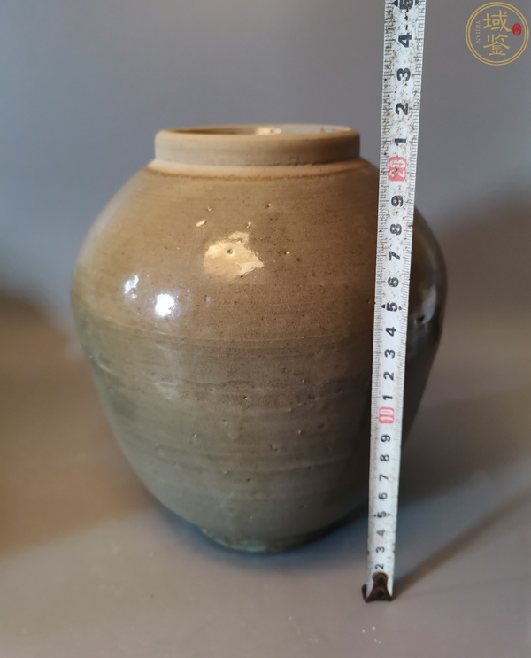 古玩陶瓷元明時期龍泉青瓷茶葉罐拍賣,當前價格690元