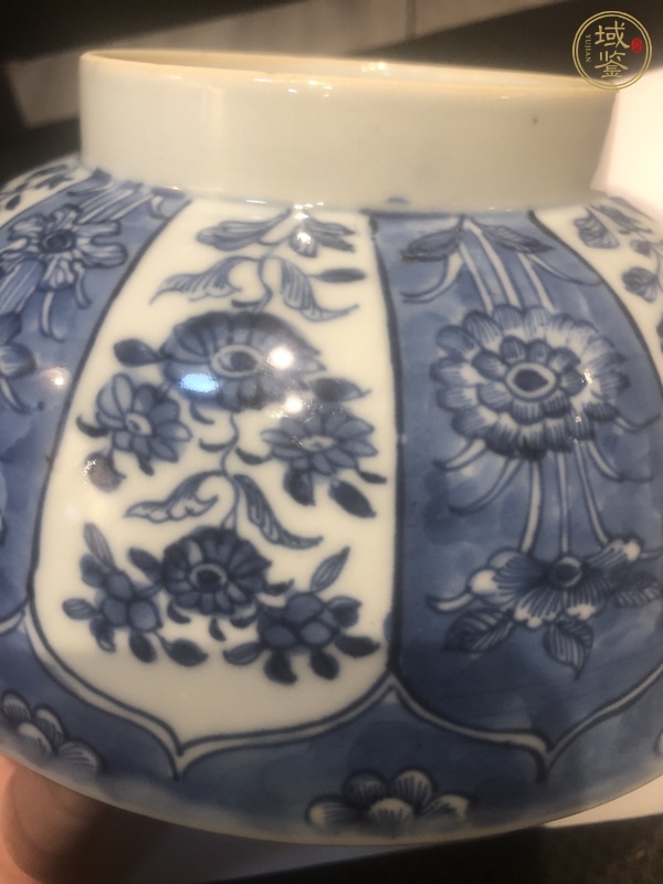 古玩陶瓷花果紋青花碗真品鑒賞圖