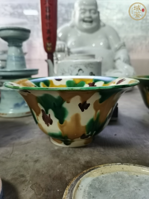 古玩陶瓷虎皮三彩撇口碗真品鑒賞圖