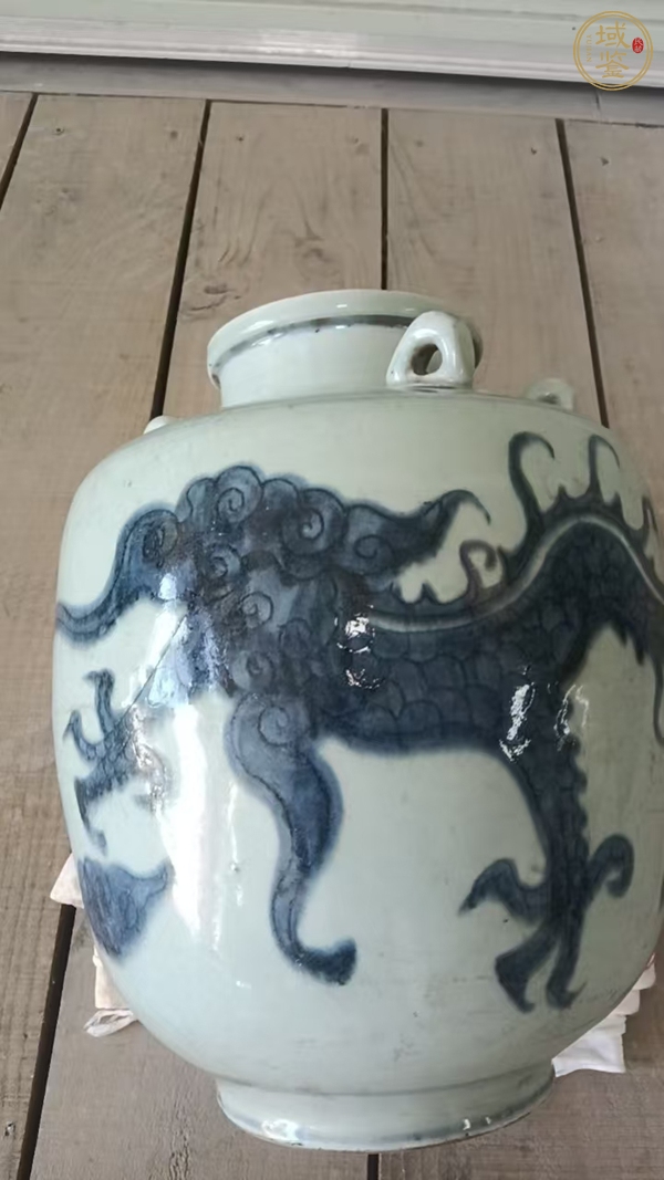 古玩陶瓷龍紋青花壺真品鑒賞圖