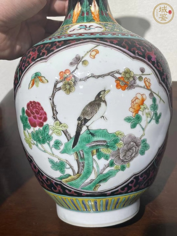 古玩陶瓷粉彩開(kāi)光花鳥(niǎo)紋撇口瓶真品鑒賞圖