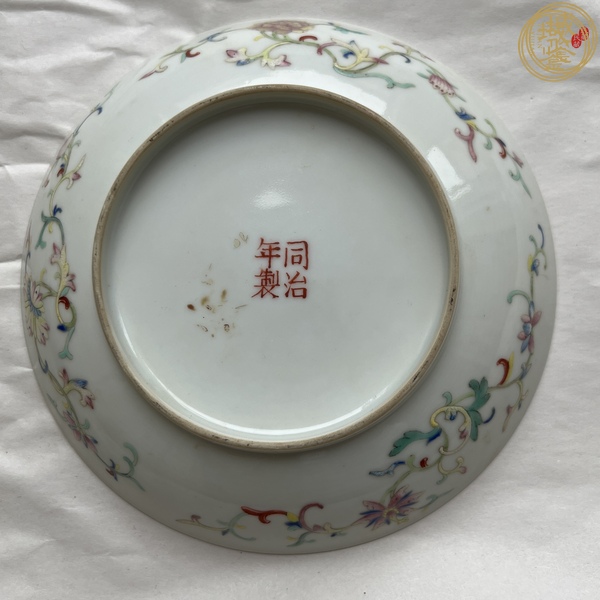 古玩陶瓷粉彩蓮?fù)邪藢毤y盤真品鑒賞圖