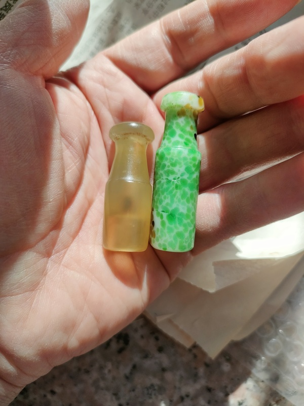 古玩玉器瑪瑙煙嘴拍賣，當前價格800元