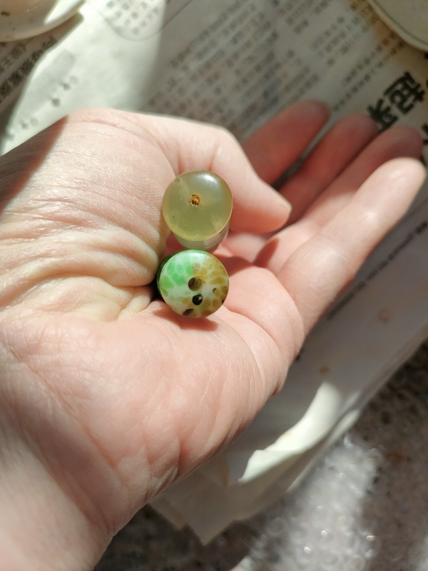 古玩玉器瑪瑙煙嘴拍賣，當前價格800元