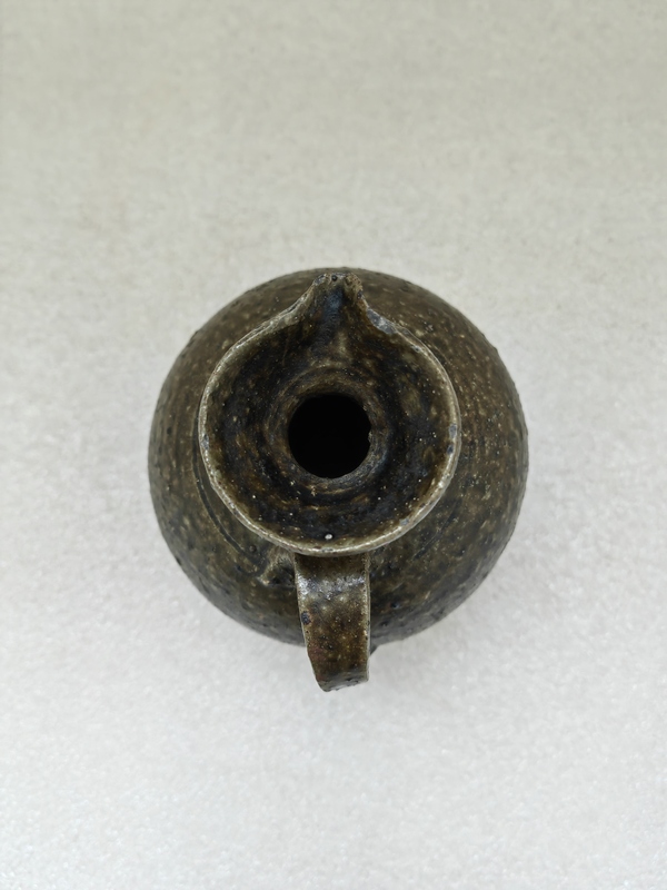 古玩陶瓷褐釉花澆拍賣,當前價格680元