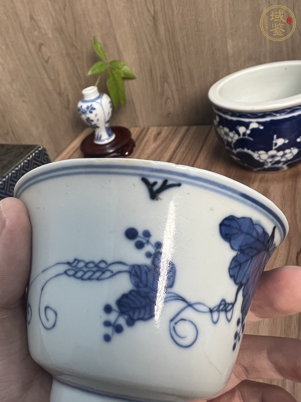 古玩陶瓷青花杯真品鑒賞圖