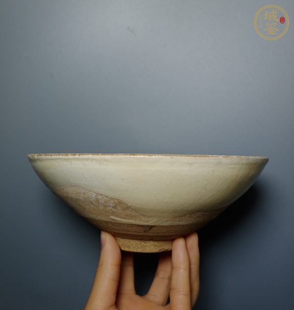 古玩陶瓷磁州窯白釉茶碗真品鑒賞圖