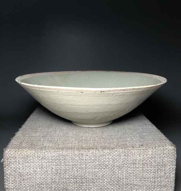 古玩陶瓷宋,景德鎮(zhèn)窯青白釉刻花斗笠碗拍賣,當前價格1800元